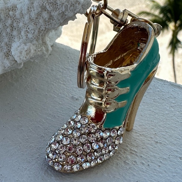 keychain of Crystal embellished Shoe Charm NWT - Picture 3 of 5